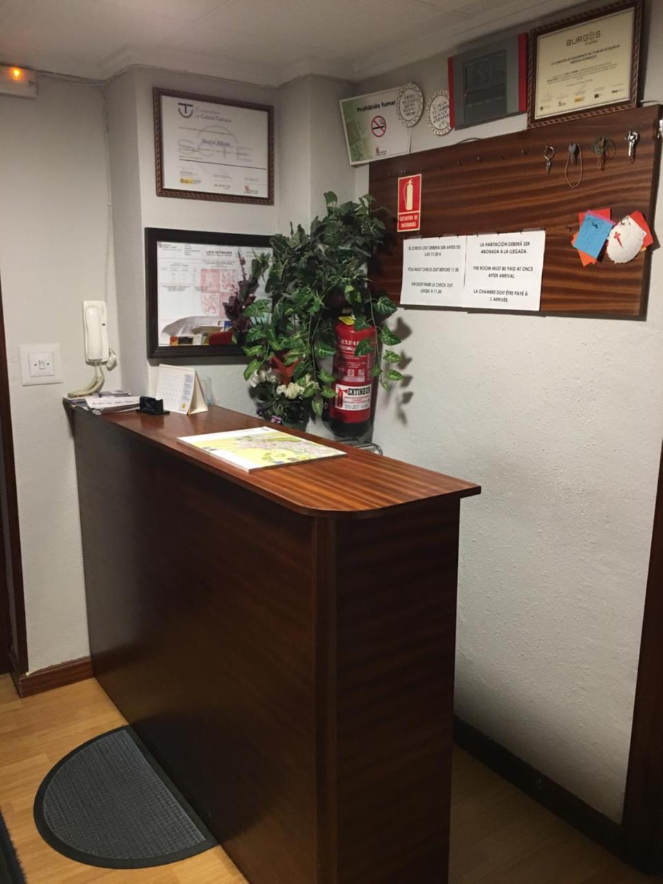 Burgo 希尔顿旅馆酒店 外观 照片